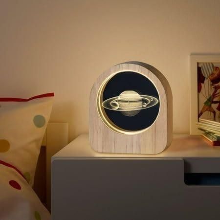 Solar Based Desktop Decor